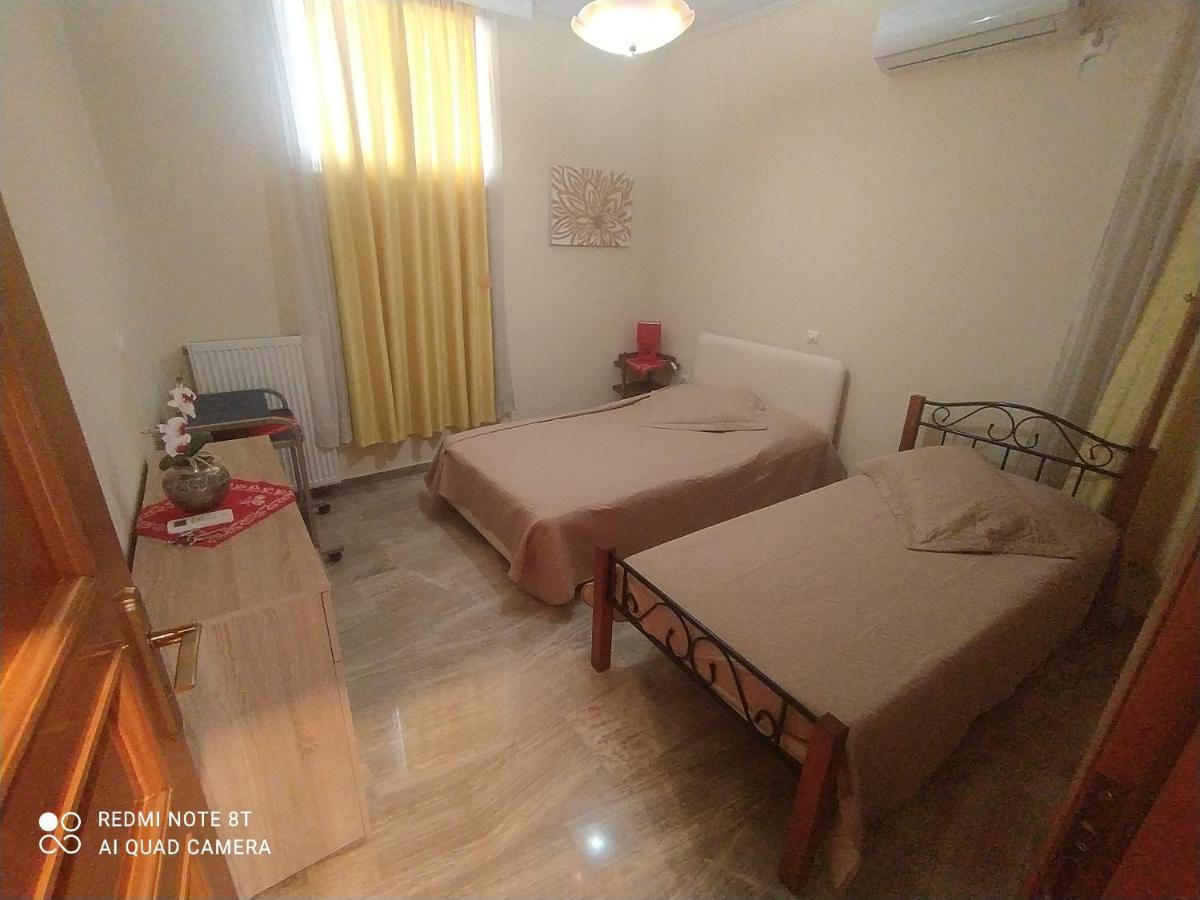 Villa Alkmini Near The Airport วราโวนา ภายนอก รูปภาพ