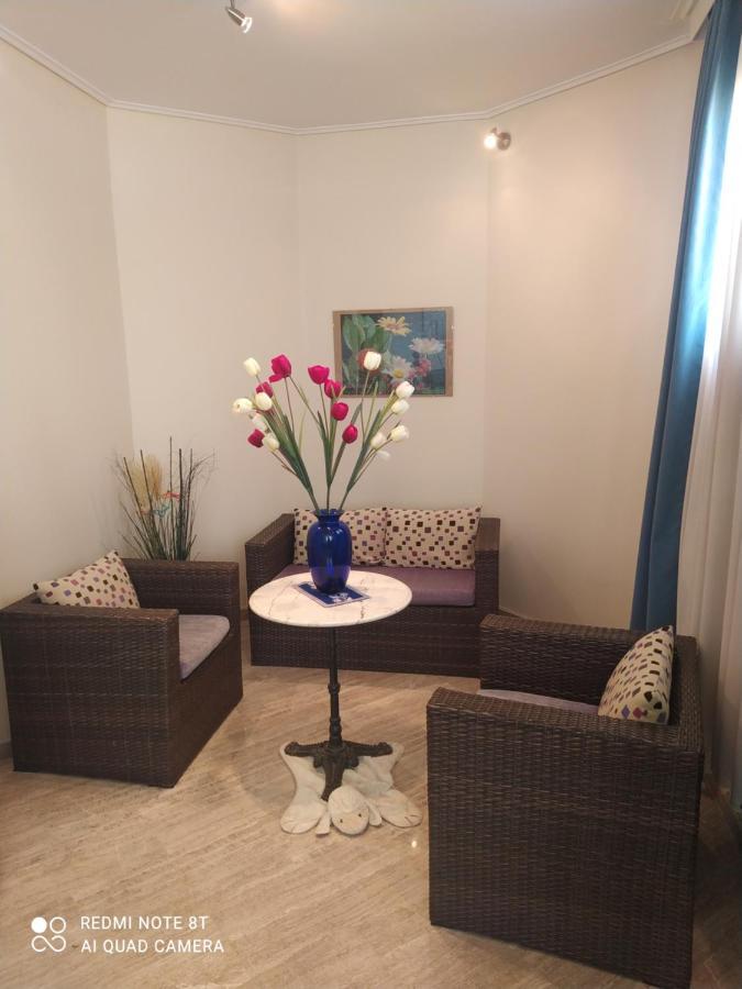 Villa Alkmini Near The Airport วราโวนา ภายนอก รูปภาพ